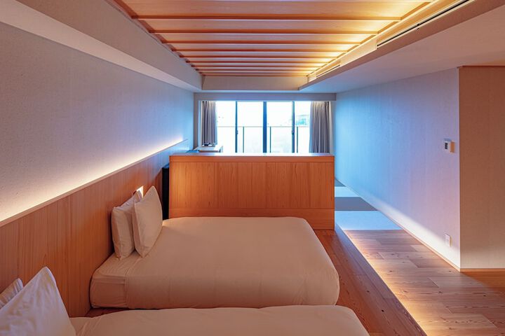 Room 21 of 282