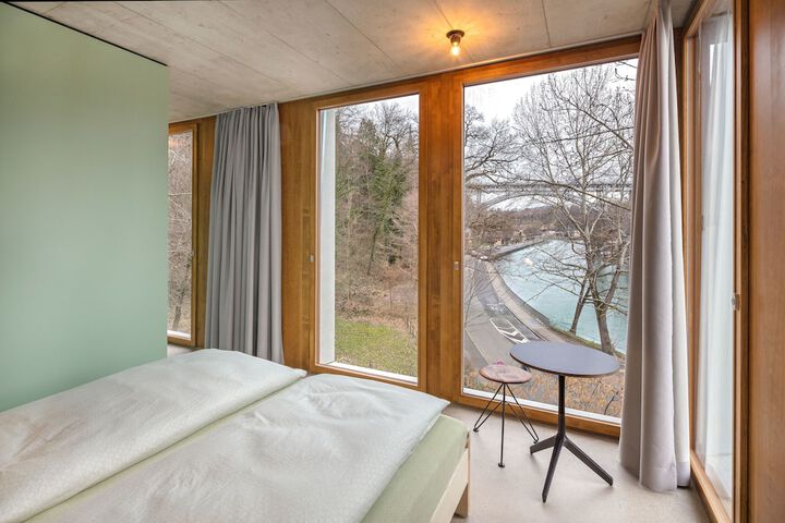 Room 10 of 41