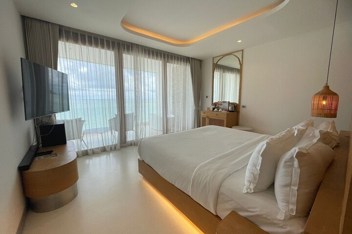 Room 21 of 118