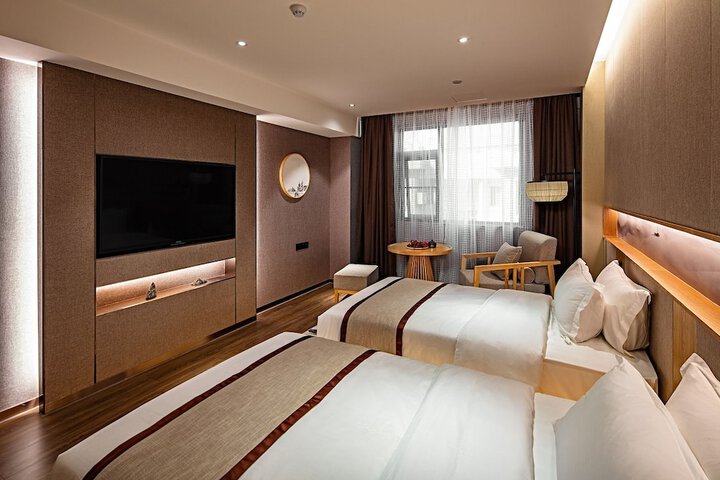 Room 15 of 22