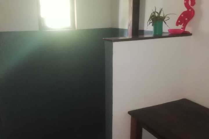 Room 5 of 12