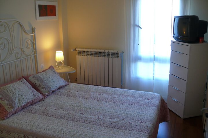 Room 4 of 61