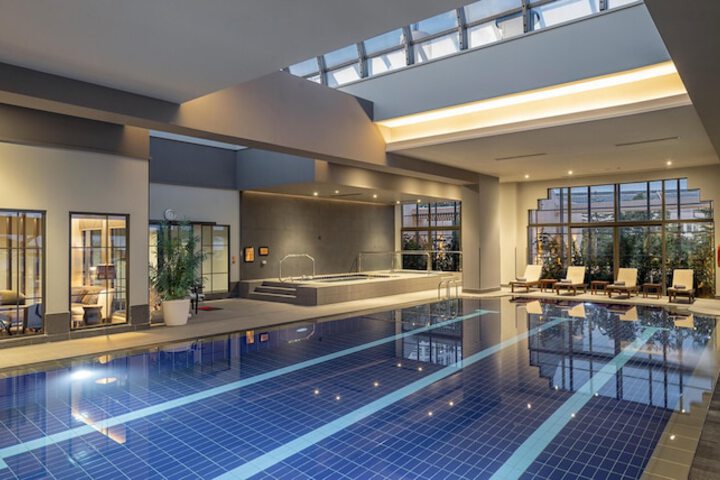 Pool 155 of 243