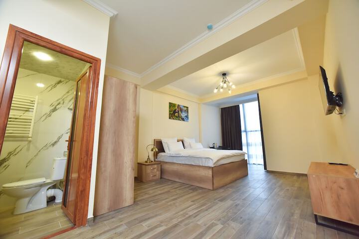 Room 9 of 41