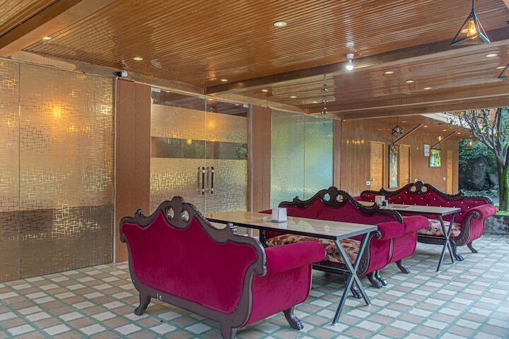 Hotel Interior 25 of 48
