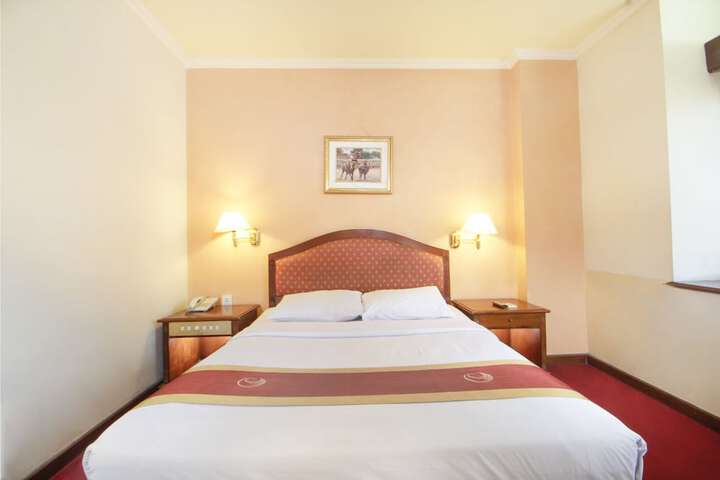 Room 7 of 21