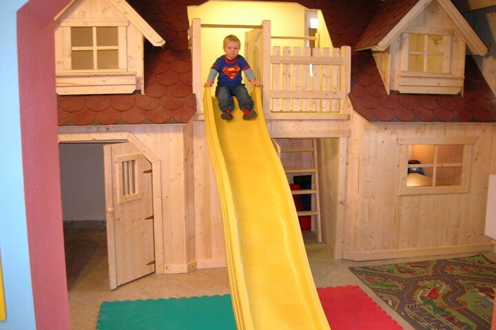 Childrens Activities 36 of 64