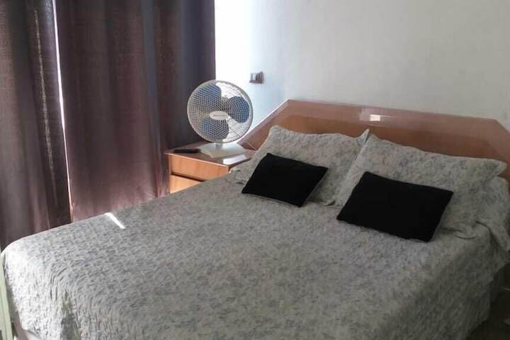 Room 9 of 20