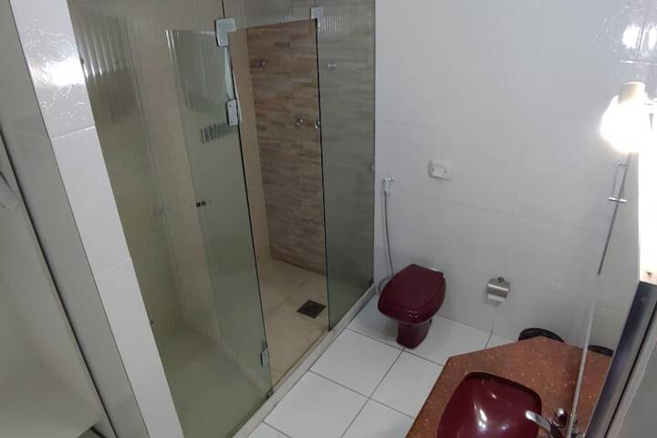Room 21 of 26