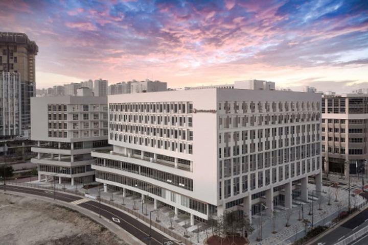Hotel 84 of 84