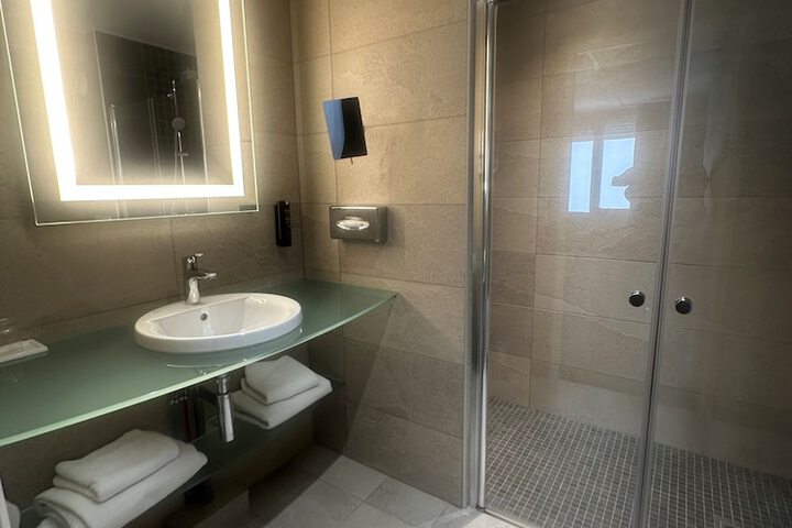 Clean Restrooms