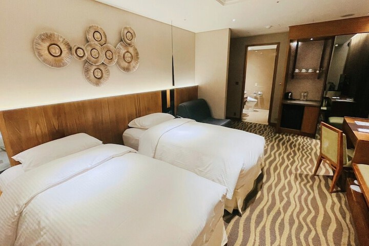 Room 45 of 88
