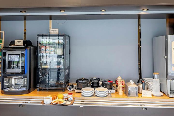 Dining Photos
