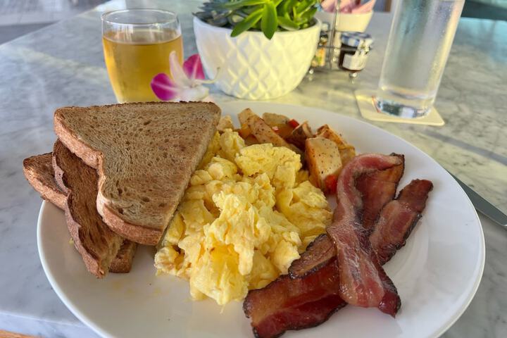 Breakfast meal