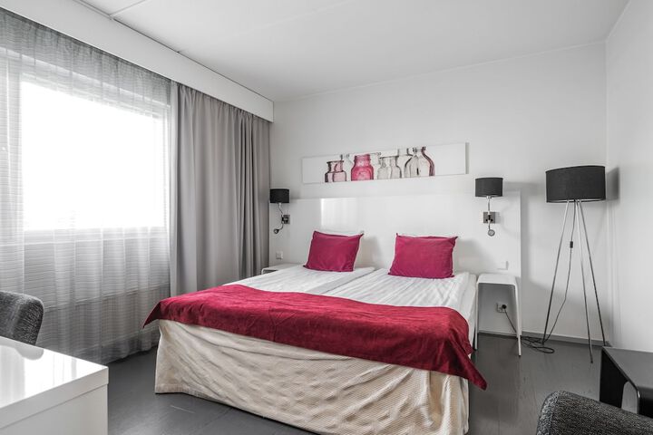 Room 21 of 43