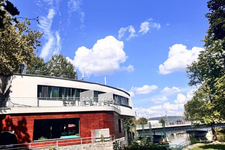Hotel Paviljon