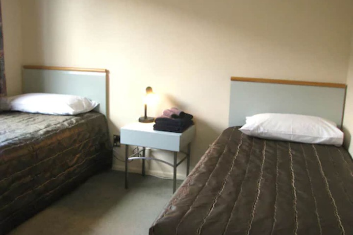 Room 12 of 52