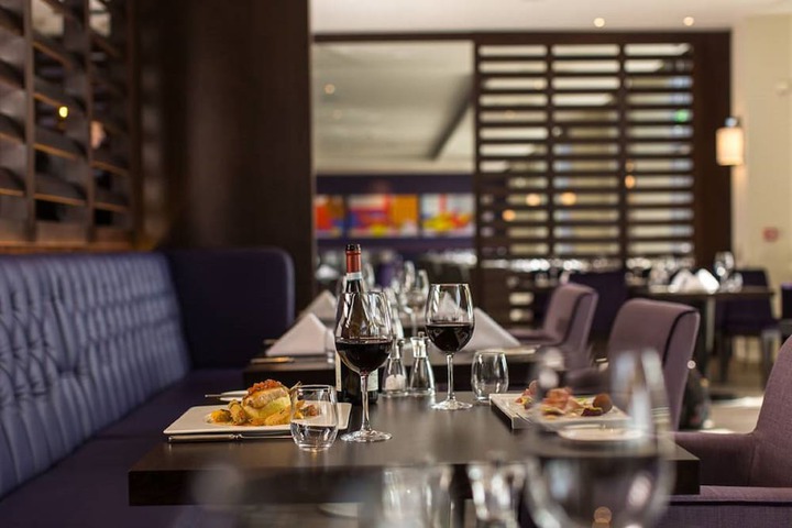 Dining 80 of 118