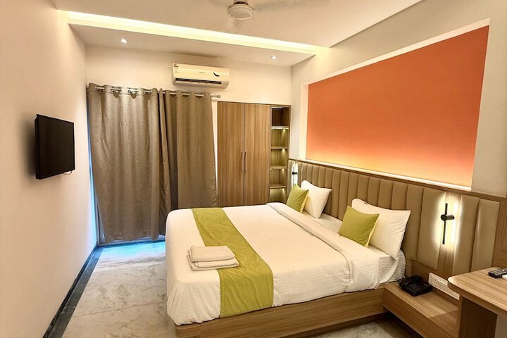 Room 21 of 44