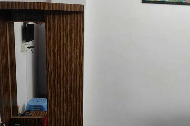 Room 20 of 30