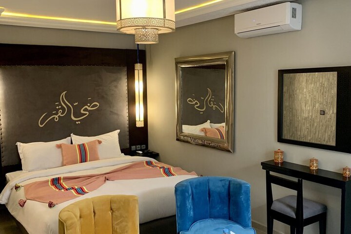 Room 9 of 26