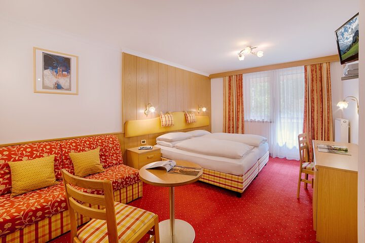 Room 18 of 55