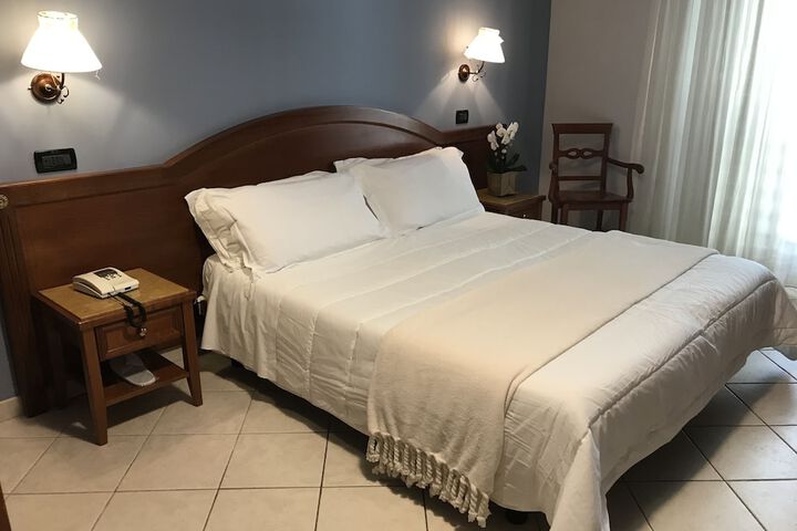 Room 17 of 56