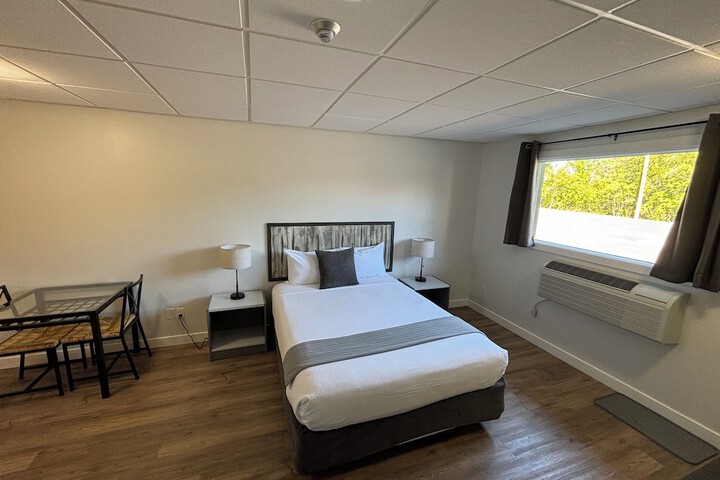 Room 22 of 53