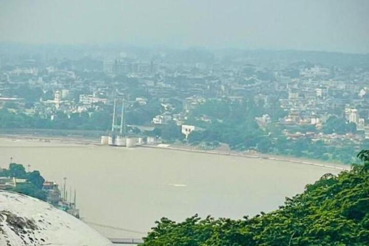 Hotel Mount View Inn with terrace Ganga view