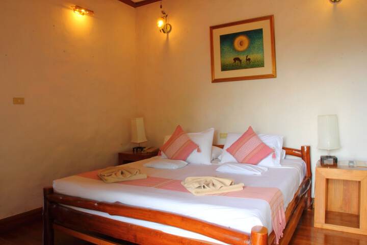 Room 10 of 161