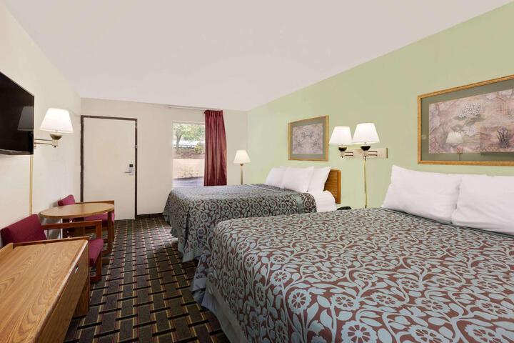 1 King Bed Mobility Accessible (14 of 16)