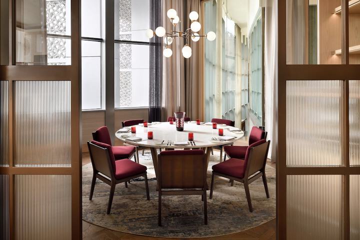 Dining 80 of 103