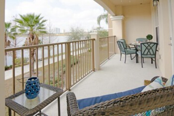 Terrace/Patio 11 of 68