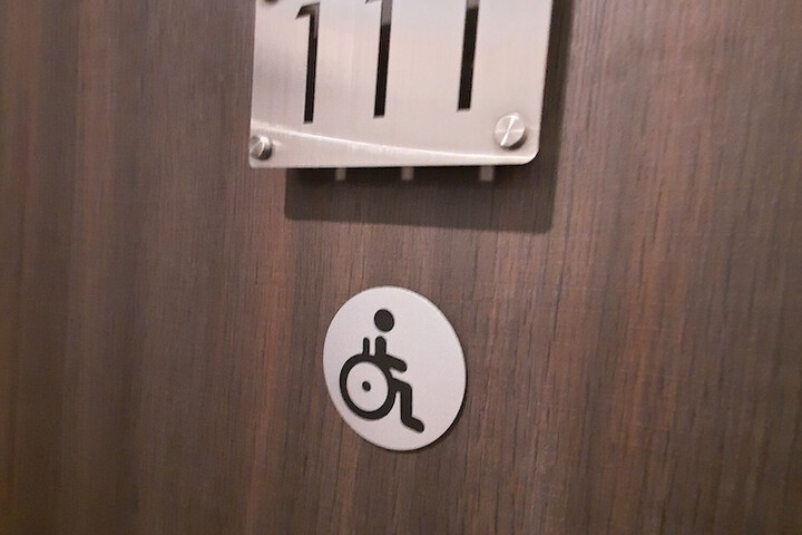 Room 6 of 41