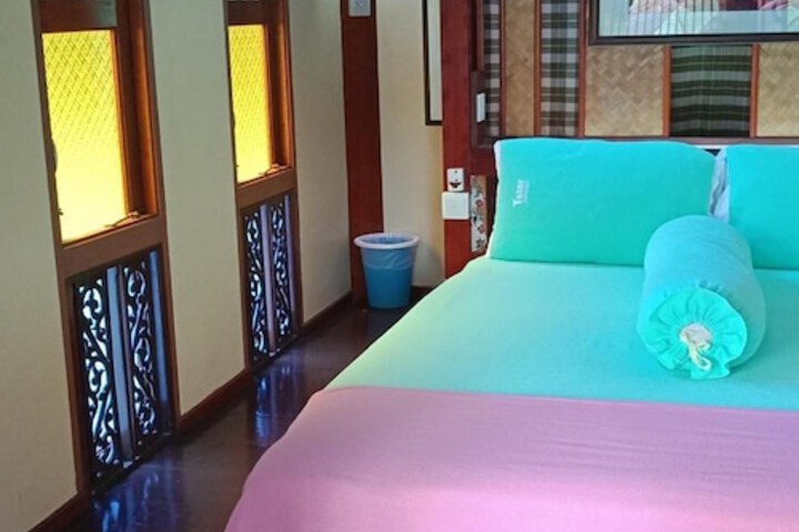 Room 15 of 64