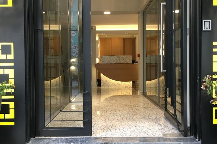 Hotel 86 of 88