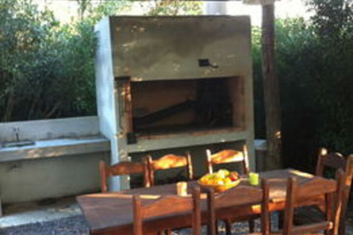 Dining 27 of 28