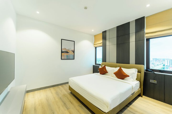 Room 21 of 156
