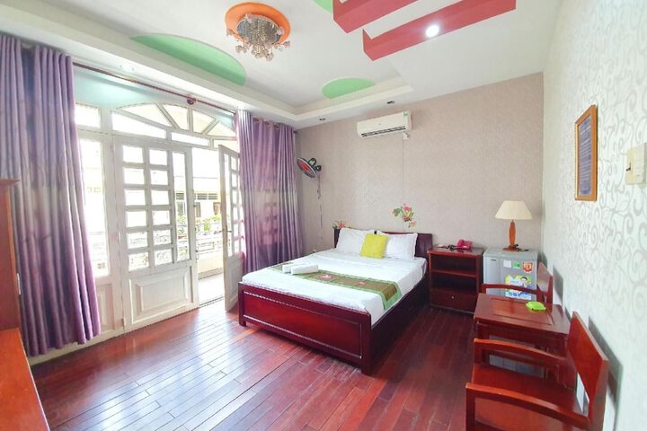 Room 22 of 56