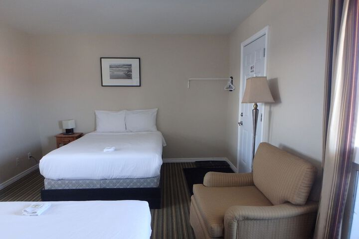 Room 7 of 43