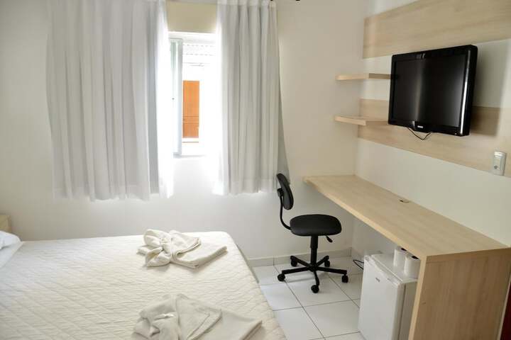 Room 14 of 60