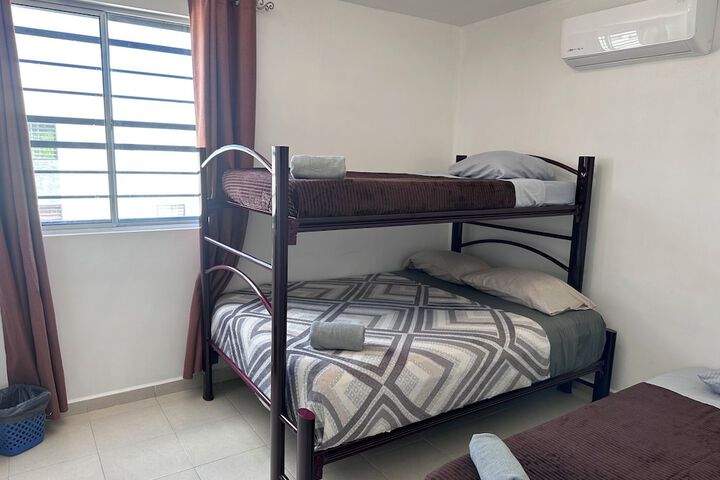 Room 32 of 119