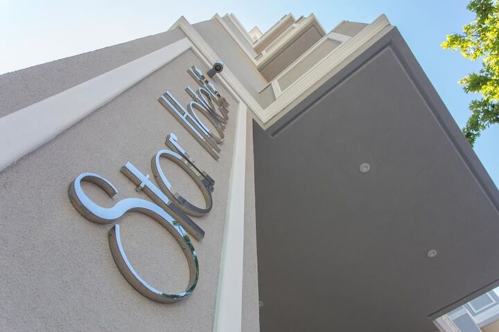 Hotel 39 of 44