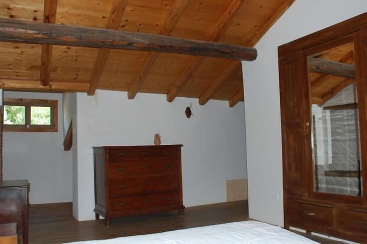 Room 8 of 45