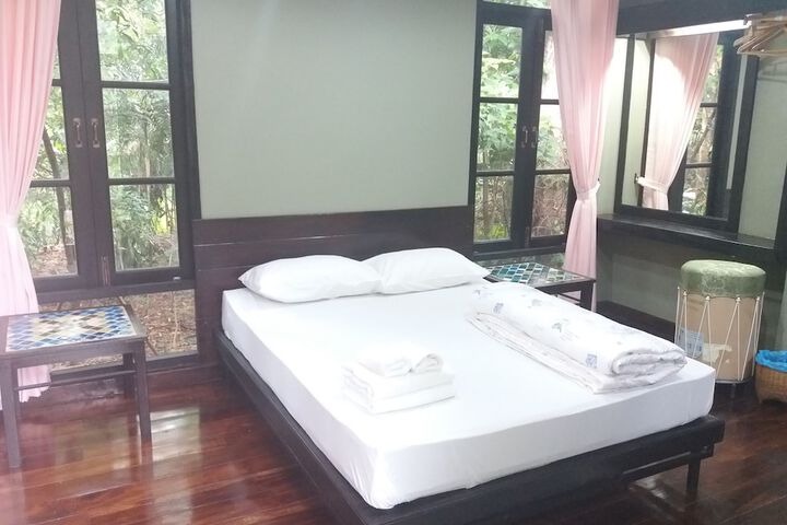 Room 13 of 39