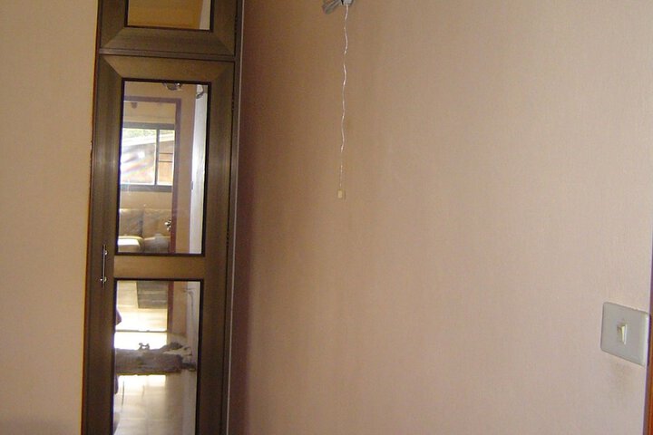 Room 19 of 68