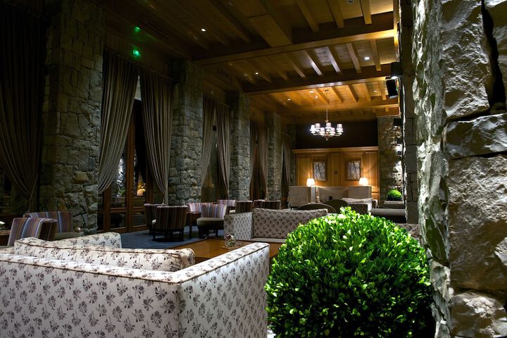 Hotel Interior 8 of 84