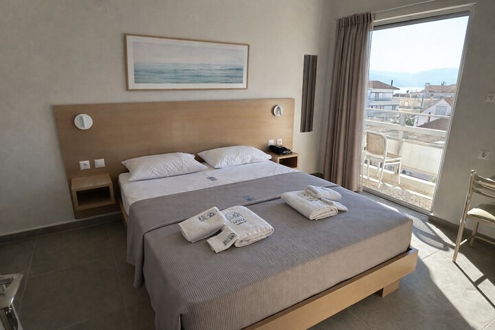 Room 3 of 14