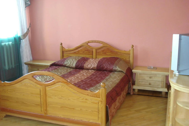 Room 3 of 14