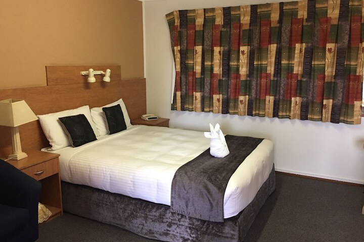 Room 43 of 74